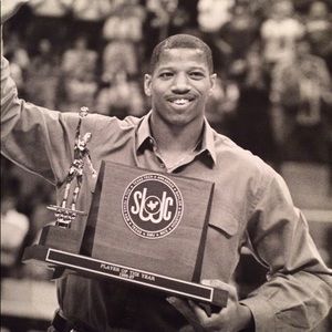 Meet your Posher, Carven